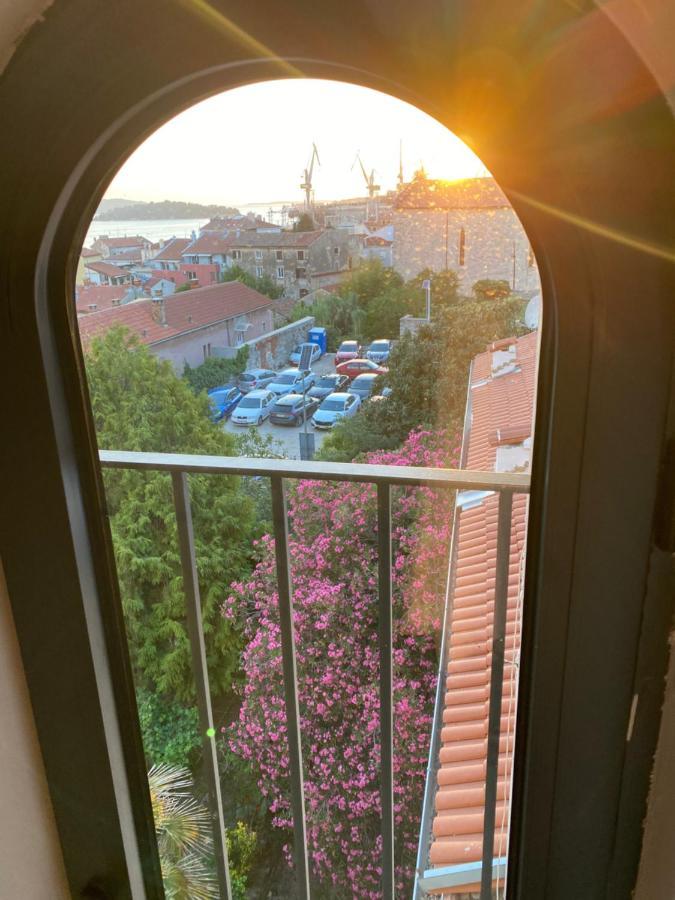 Castropola Views With Private Parking Διαμέρισμα Εξωτερικό φωτογραφία